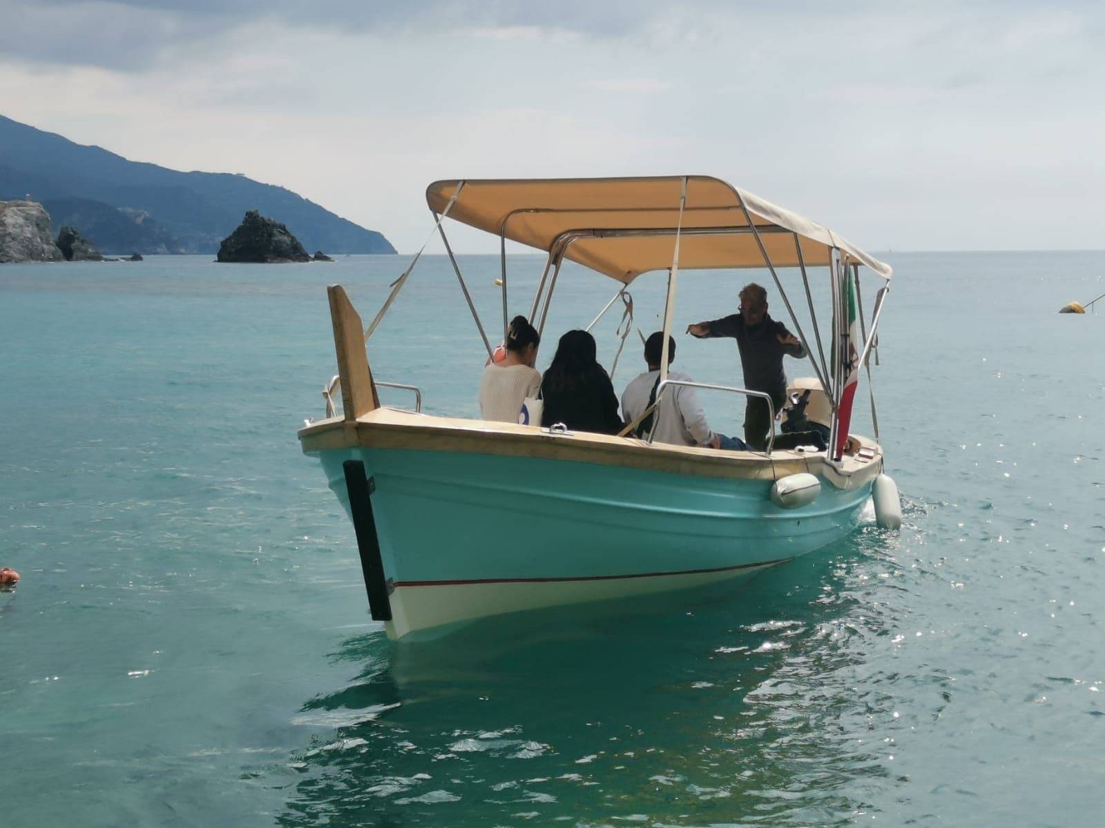 Azure Boat • 3 Hours Private Boat Tour of the Cinque Terre