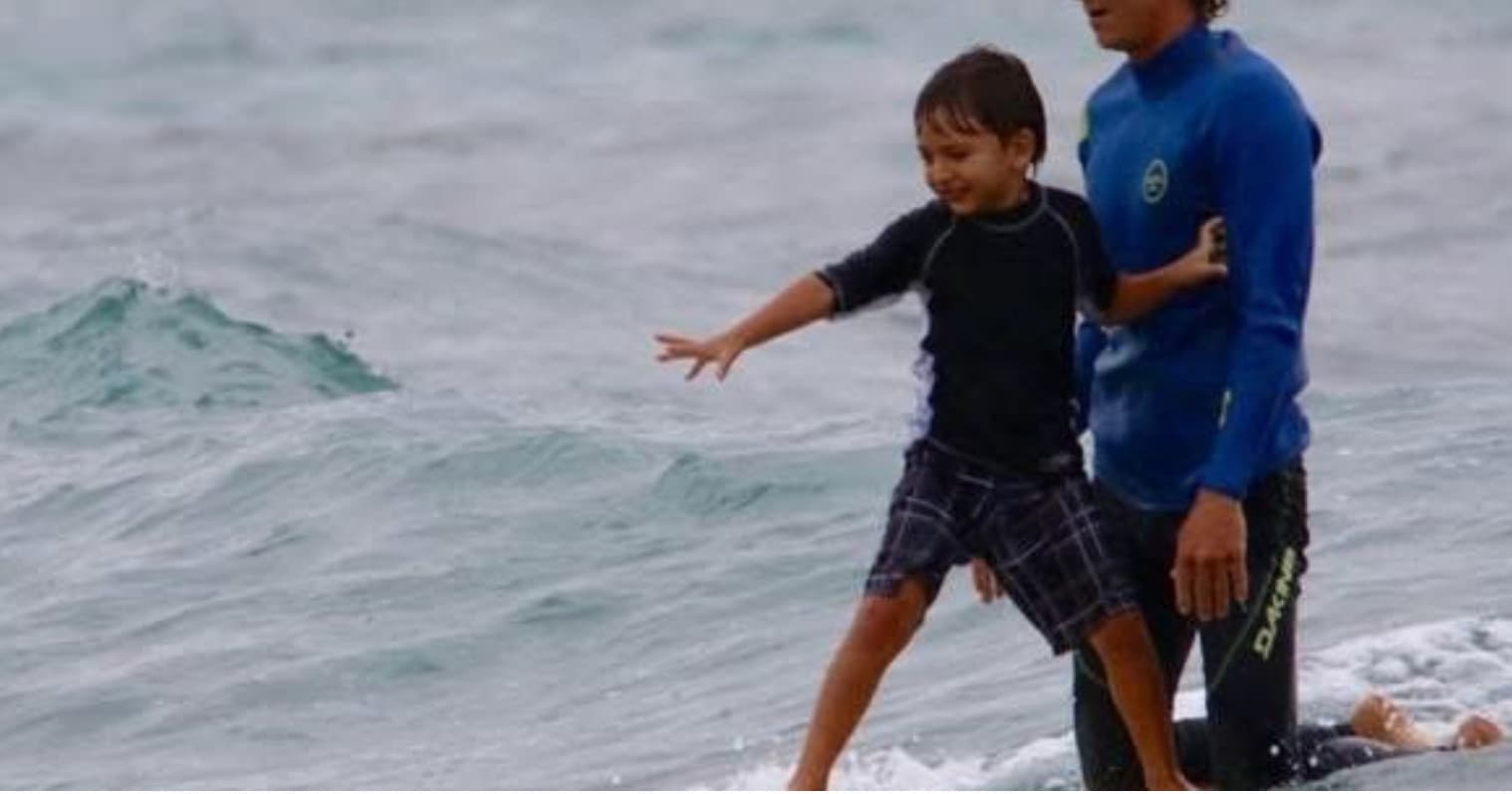 North Shore Surfing Lessons