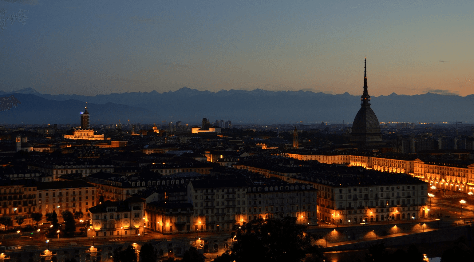 Visita guidata serale a piedi Torino