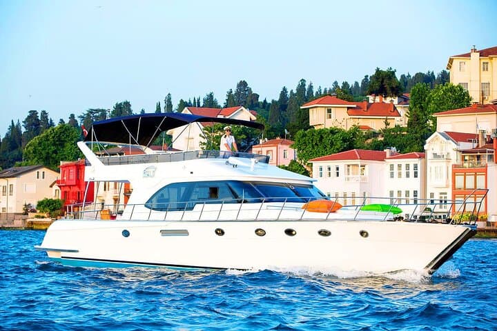 Exclusive Bosphorus Cruise - Luxury Yacht Experience in Istanbul