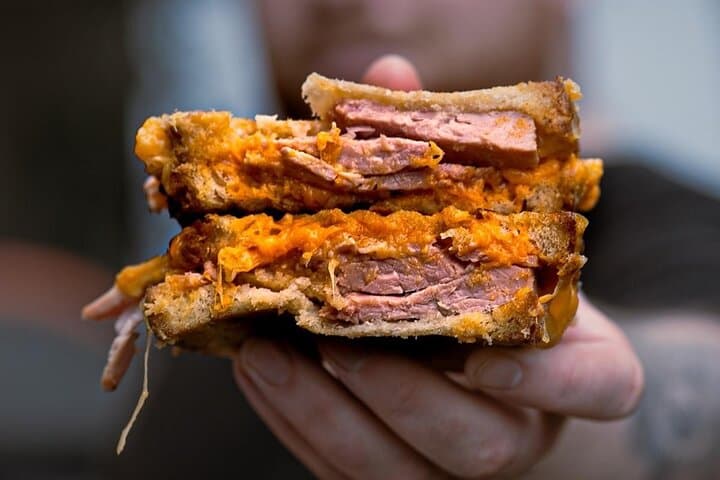 Food on Foot: Dublin Street Food Tour with Local Guide