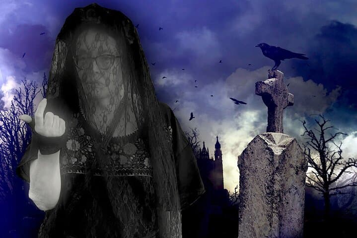 The Galveston Cemetery Tour - Walk With The Dead!
