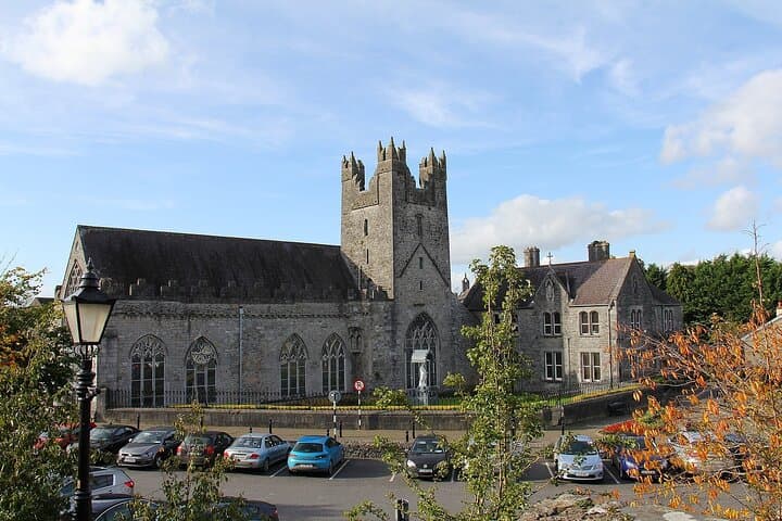 Full-day Kilkenny Private Tour from Dublin with Pick-up and Drop off