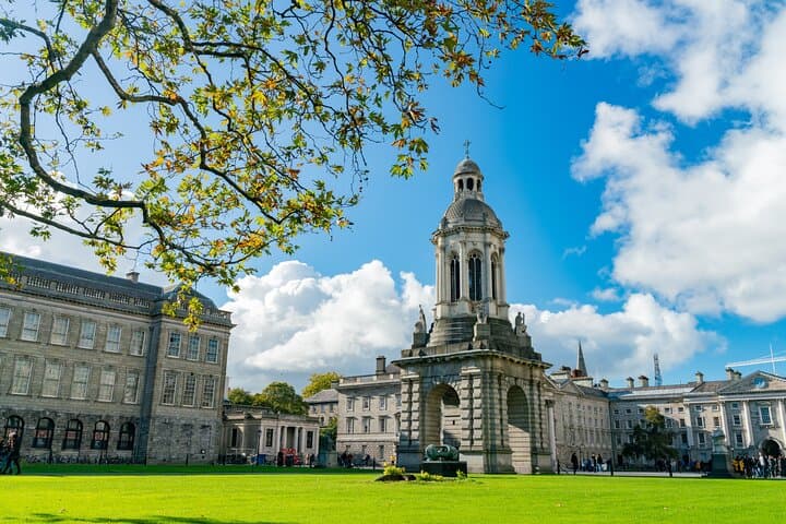 Private Dublin Tour with Trinity College and Old Library