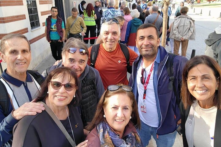 Topkapi Palace ( skip the ticket line) tour with Harem 2 hrs