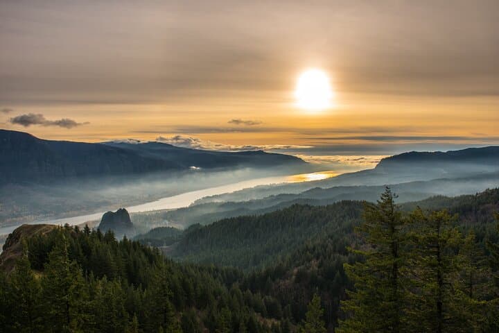 Columbia River Gorge Full Day Small Group Tour 