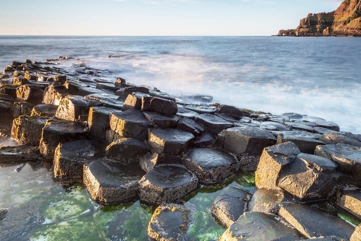 Dublin to Belfast City, Bushmills and Giant's Causeway Day Tour